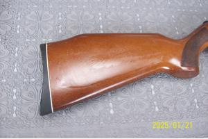 een mooie en goede 5.5 mm luchtbuks  diana  model 35